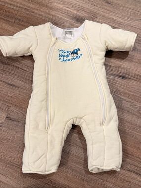 Baby Merlin's Magic Sleep Suit Sleepsuit  Size Small 3-6 Months 12-18 lbs